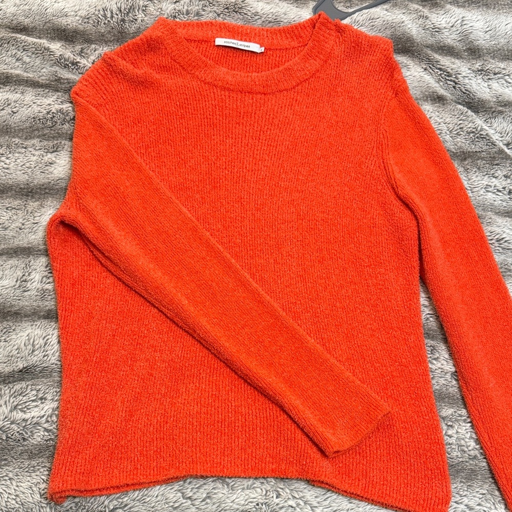 Women's Orange Sweater
